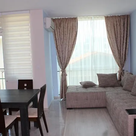 Ivanovi Apartment Lozenets